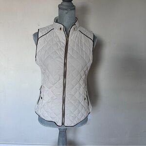 LOVE TREE Quilted White Vest with gold accents classic casual layering Size M